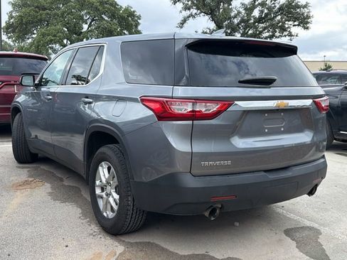 Used 2018 Chevrolet Traverse LS w/ LPO, Floor Liner Package FWD image 7