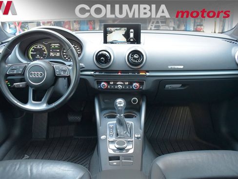 Used 2017 Audi A3 e-tron Premium image 13