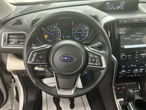 Used 2021 Subaru Ascent Limited w/ Technology Package AWD/4WD image 4