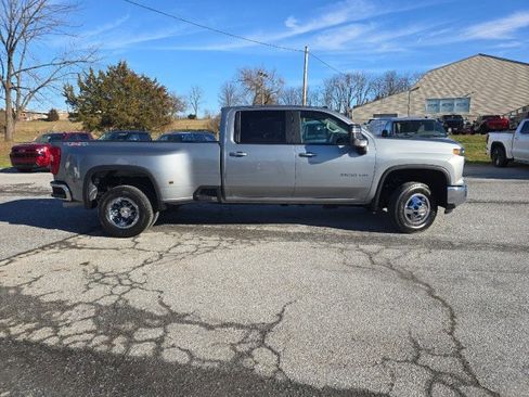 New 2026 Chevrolet Silverado 3500 LT w/ Convenience Package image 13