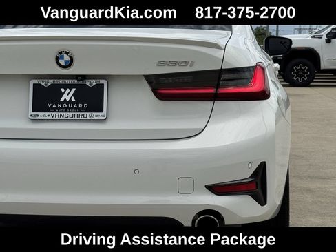 Used 2022 BMW 330i xDrive Sedan w/ Driving Assistance Package AWD/4WD image 5