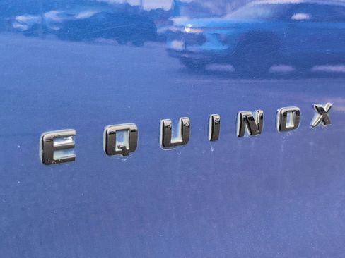 Used 2022 Chevrolet Equinox RS w/ RS Leather Package image 11