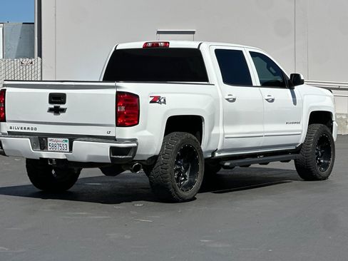 Used 2018 Chevrolet Silverado 1500 LT w/ All Star Edition AWD/4WD image 4