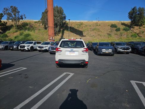 Used 2019 Subaru Forester w/ Alloy Wheel Package image 6