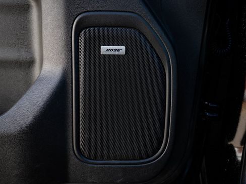 Used 2020 Chevrolet Silverado 1500 LTZ w/ LTZ Premium Package image 24