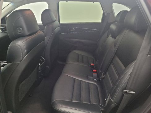 Used 2017 Kia Sorento EX AWD/4WD image 18