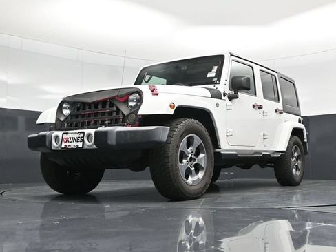 Used 2016 Jeep Wrangler Unlimited Sahara w/ Trailer Tow Group AWD/4WD image 54
