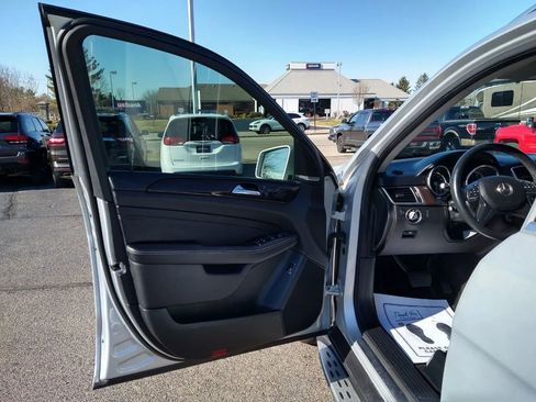 Used 2015 Mercedes-Benz ML 350 4MATIC image 19