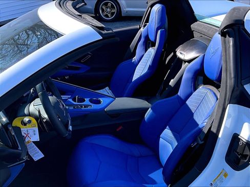 New 2026 Chevrolet Corvette Z06 w/ Stealth Interior Trim Package RWD image 11