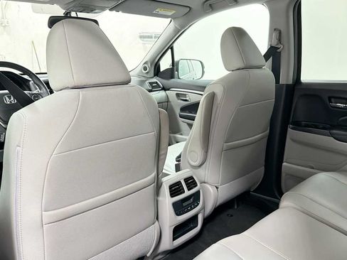 Used 2018 Honda Pilot EX-L image 26