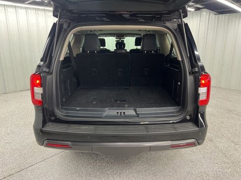 Used 2022 Ford Expedition Max XLT image 9