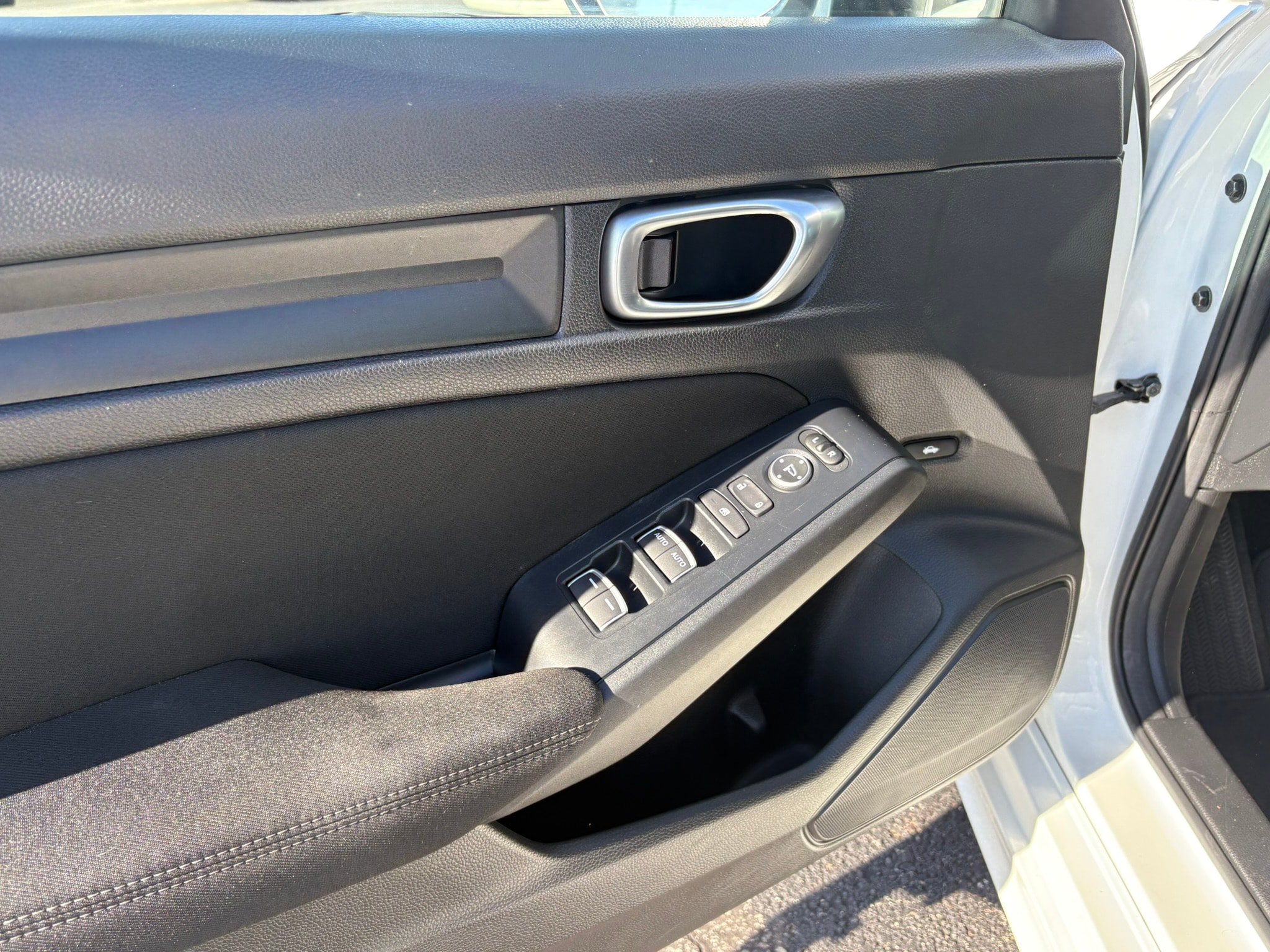 Used 2024 Honda Civic Sport image 17