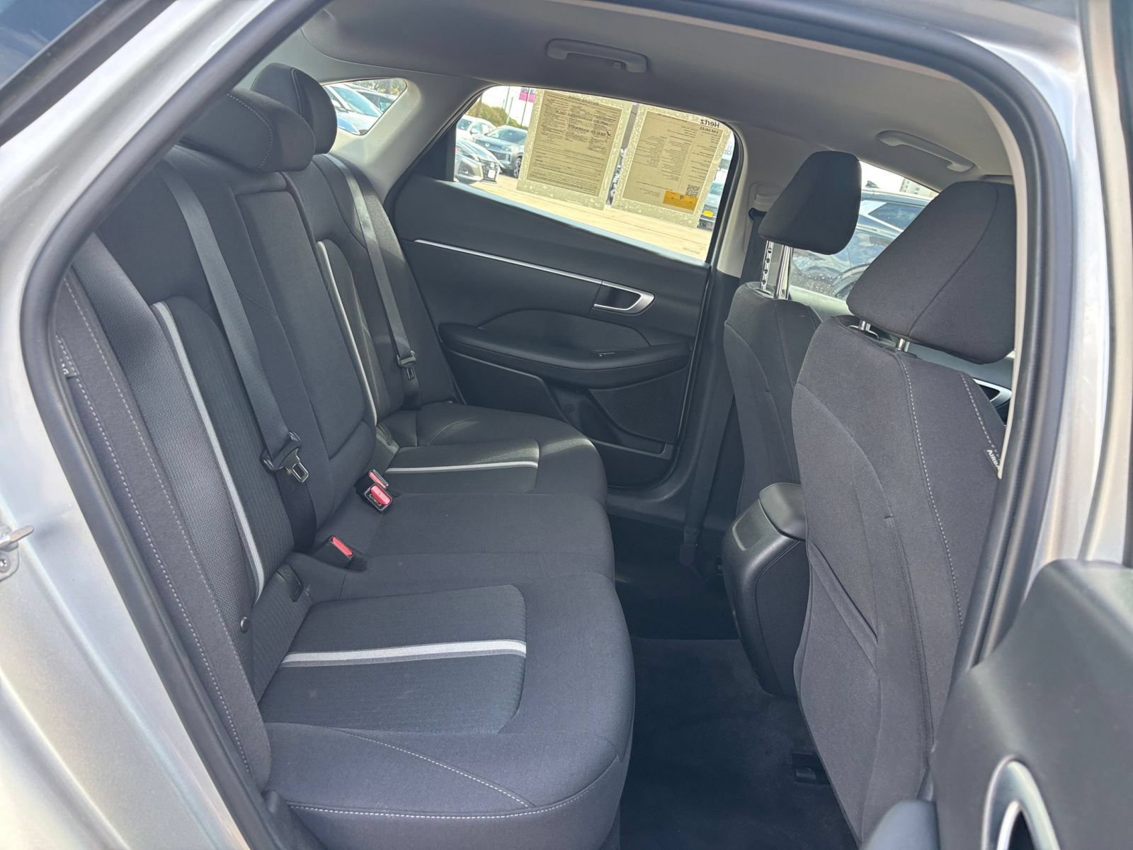 Used 2025 Hyundai Sonata SEL FWD image 25