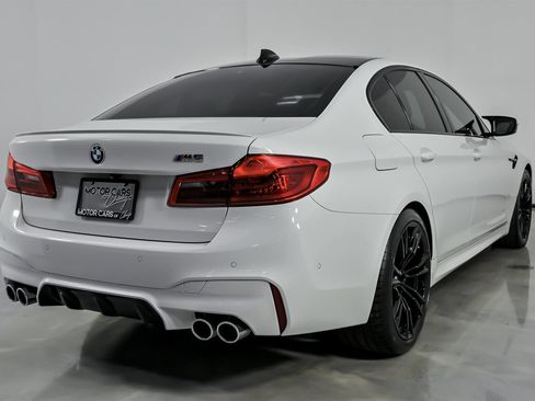 Used 2019 BMW M5 w/ Executive Package image 12