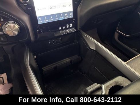 Used 2023 RAM 1500 Laramie AWD/4WD image 21