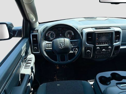 Used 2017 RAM 1500 Big Horn AWD/4WD image 24