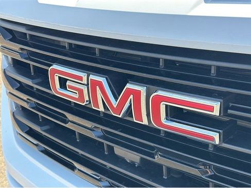 New 2026 GMC Sierra 1500 Elevation AWD/4WD image 37