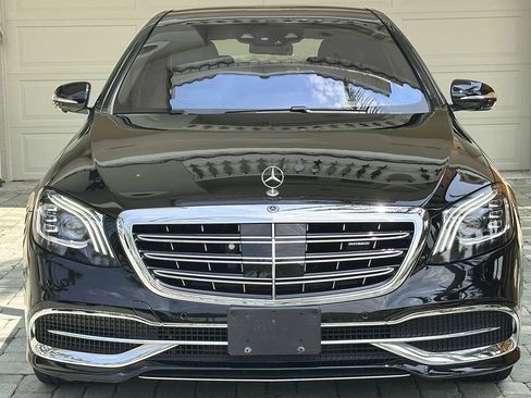 Used 2018 Mercedes-Benz Maybach S 560 4MATIC image 26