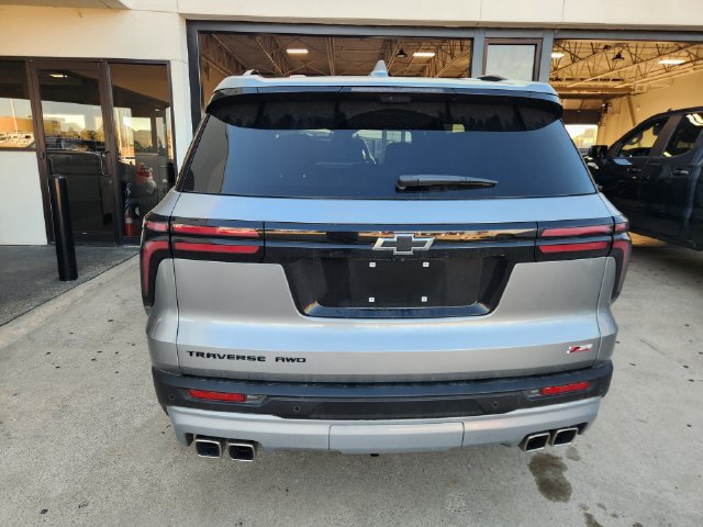 Used 2026 Chevrolet Traverse Z71 w/ Driver Confidence Package AWD/4WD image 5