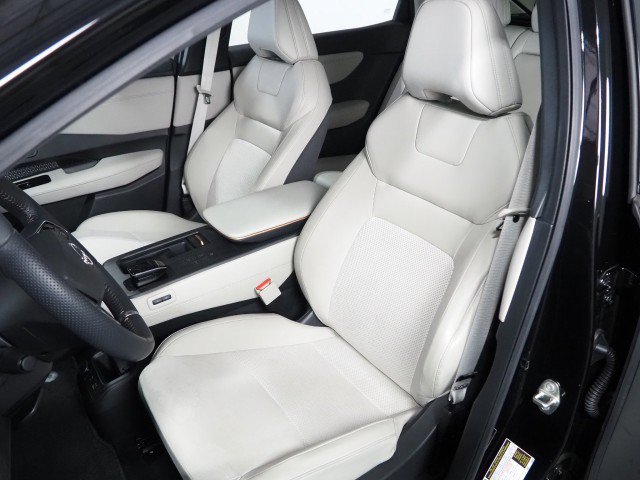 Used 2024 Nissan Ariya Evolve+ FWD image 14