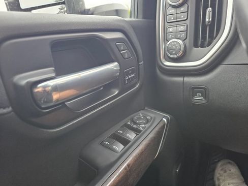 Used 2021 GMC Sierra 3500 Denali w/ Denali Ultimate Package AWD/4WD image 34