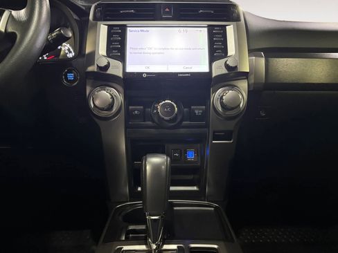 Used 2021 Toyota 4Runner SR5 image 15