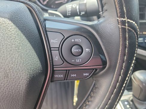 Used 2023 Toyota Camry SE FWD image 20