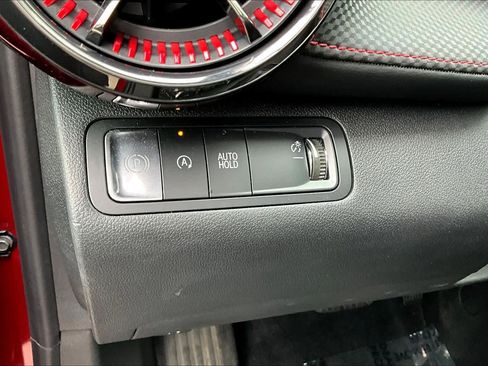 Used 2025 Chevrolet Equinox RS image 34