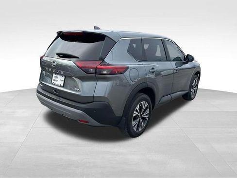 Used 2023 Nissan Rogue SV image 7