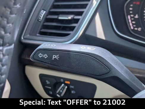 Used 2019 Audi Q5 2.0T Premium w/ Convenience Package AWD/4WD image 30