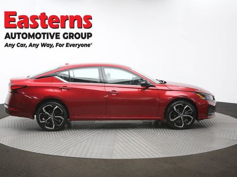 Used 2023 Nissan Altima 2.5 SR AWD/4WD image 43