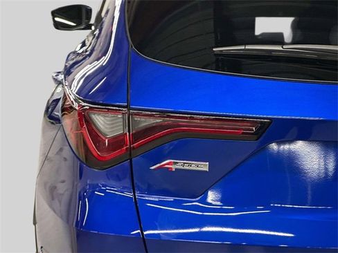 Used 2025 Acura MDX A-Spec image 11