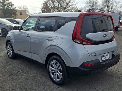 Certified 2020 Kia Soul LX image 5