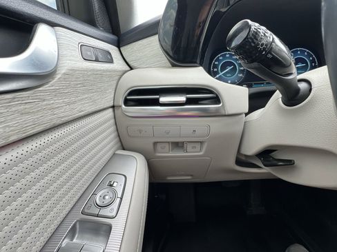 Used 2023 Hyundai Palisade Calligraphy image 18