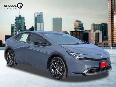 New 2026 Toyota Prius XLE image 7