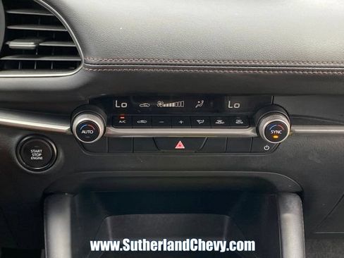 Used 2024 MAZDA MAZDA3 s FWD image 29