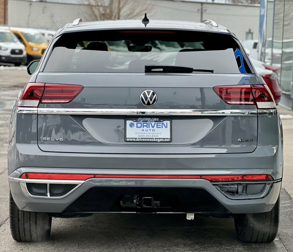 Used 2023 Volkswagen Atlas Cross Sport SEL Premium R-Line AWD/4WD image 4