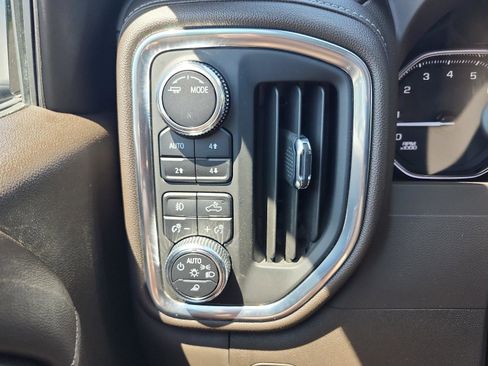Used 2022 GMC Sierra 1500 SLT AWD/4WD image 23