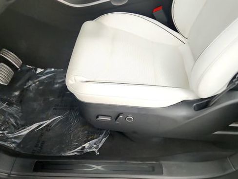 Used 2022 Tesla Model X Plaid AWD/4WD image 51
