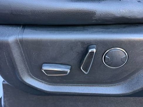 Used 2019 Ford F250 Lariat w/ Chrome Package AWD/4WD image 16