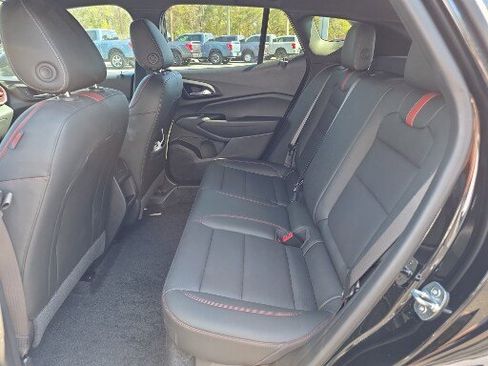 Used 2024 Chevrolet Trax RS w/ Driver Confidence Package image 17