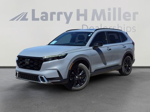 Used 2024 Honda CR-V Sport Touring image 1