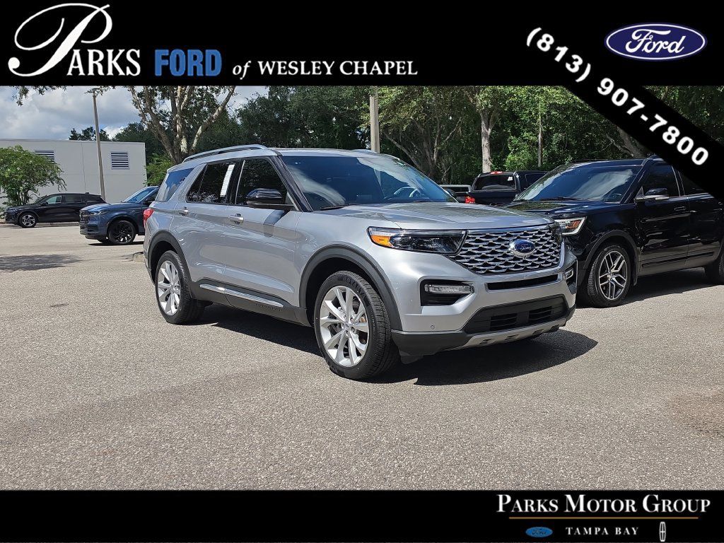 Certified 2023 Ford Explorer Platinum w/ Technology Package AWD/4WD image 1
