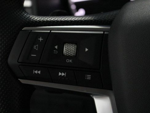 New 2026 Mitsubishi Outlander ES image 9