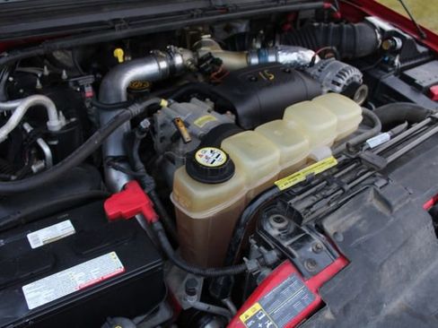 Used 2003 Ford F250 Lariat image 34