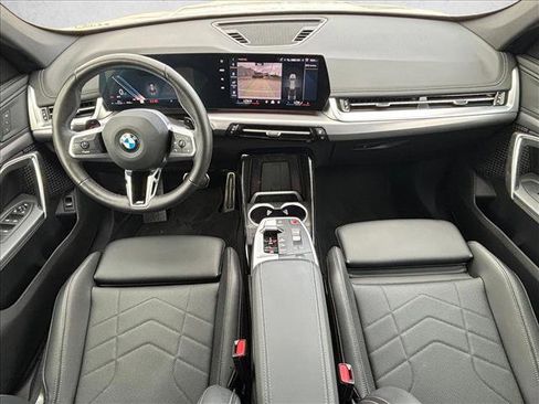 Used 2025 BMW X1 xDrive28i image 16