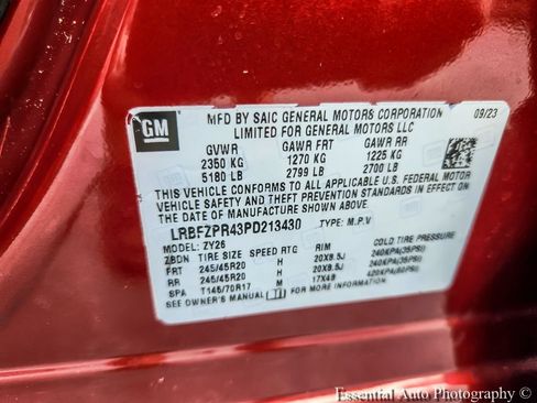 Certified 2023 Buick Envision Essence w/ Sport Touring Package AWD/4WD image 24