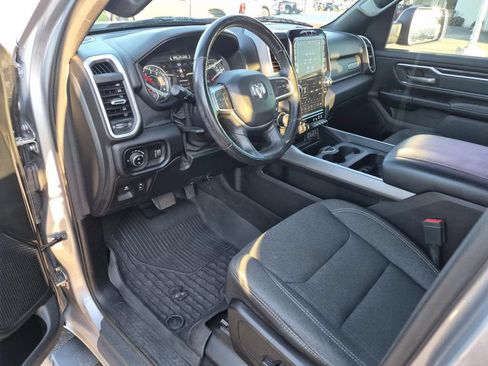 Used 2020 RAM 1500 Big Horn AWD/4WD image 11
