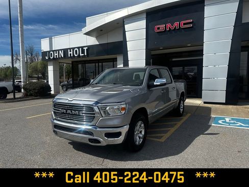 Used 2024 RAM 1500 Laramie AWD/4WD image 1