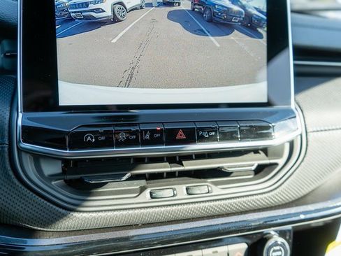 New 2026 Jeep Compass Limited image 21